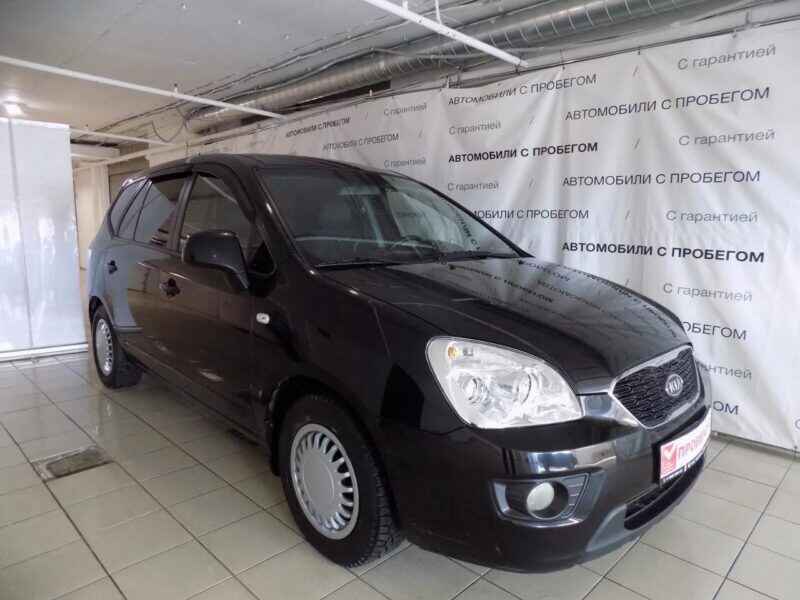 Large ما هي مواصفات كيا كارينز 2011 الخليجي