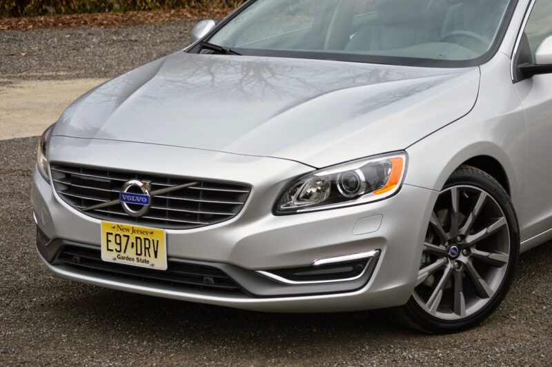 تقييم شامل فولفو S60 2015-مميزات عيوب ومواصفات وأسعار 3 فولفو S60