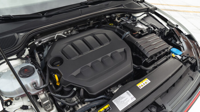 2022 Volkswagen Golf GTI engine 1