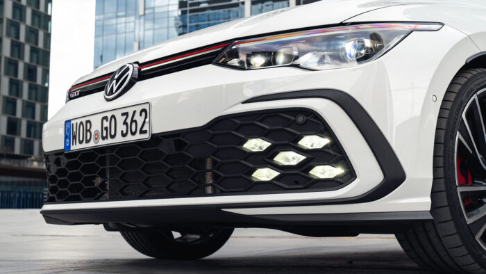 2022 Volkswagen Golf GTI foglight 1