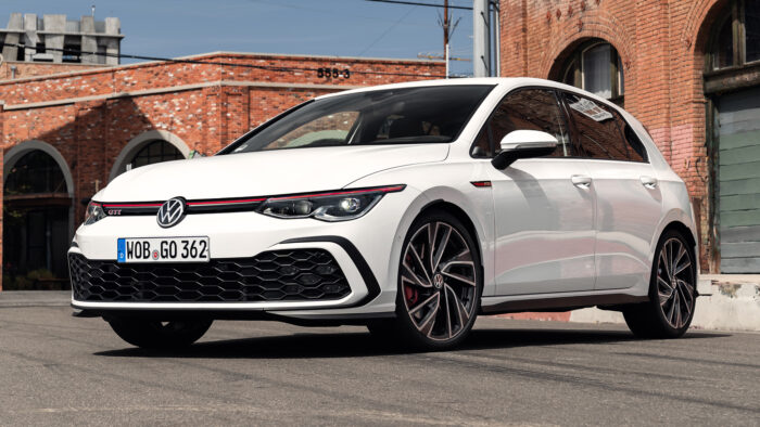 2022 Volkswagen Golf GTI front three quarter 1