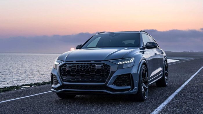 modified audi rs q8 is so loud it might scare the lamborghini urus 9