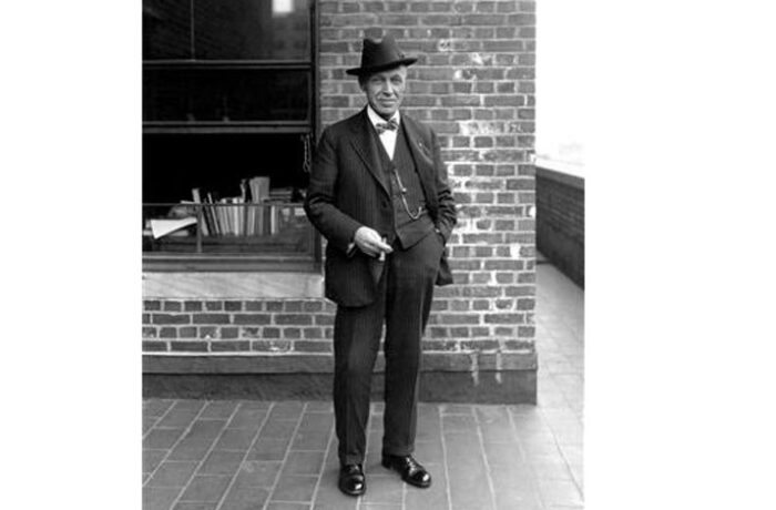 معرض شيكاغو للسيارات يوليو 2021 بعروض خارجية فقط 5 1930s Samuel Miles CATA1