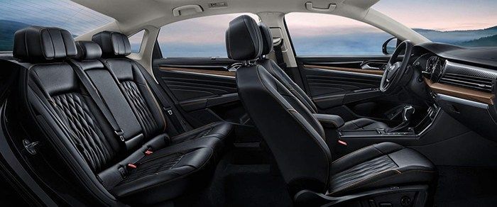 2020 Volkswagen Passat Interior