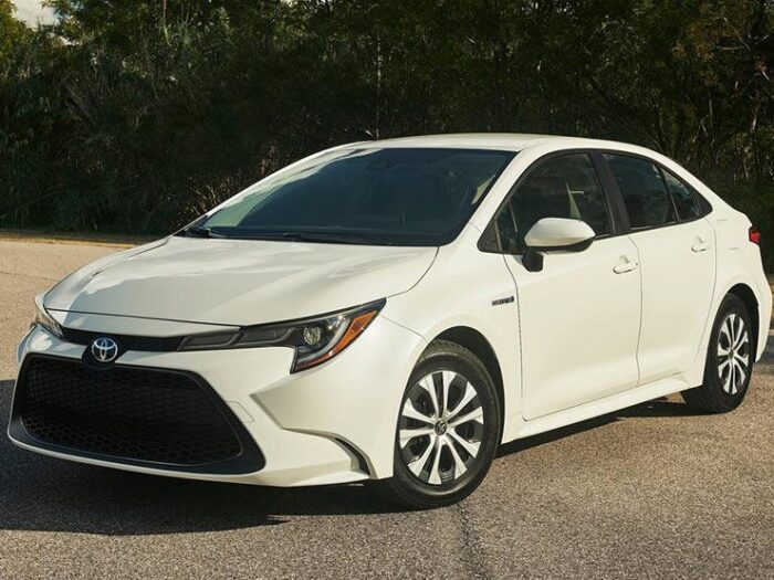 أسعار ومواصفات تويوتا كورولا 2021 5 Toyota Corolla Hybrid