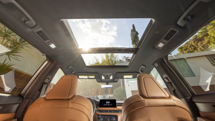 إنفينيتي QX60 الجديدة كليًا ترافق نجوم هوليوود 11 2022 إنفينيتي QX60 30