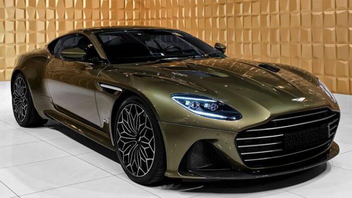 Aston Martin DBS Superleggera
