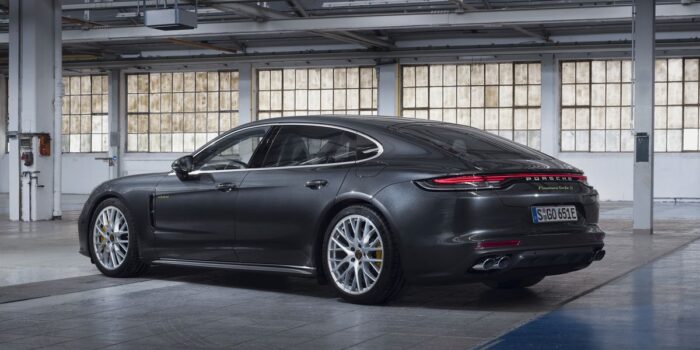 Porsche Panamera Turbo S E Hybrid