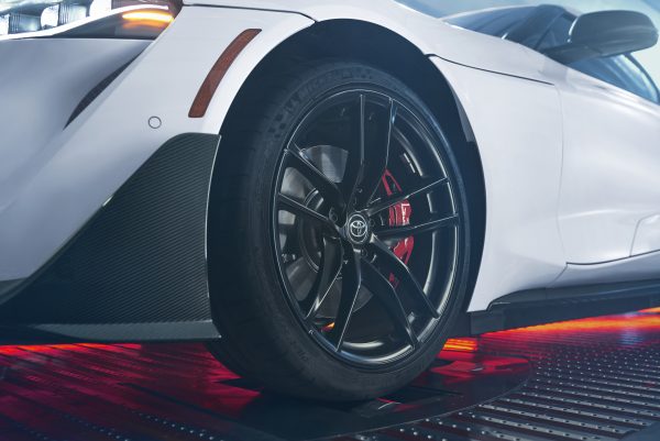 تويوتا تطلق نسخة حصرية من سوبرا GR Supra A91-CF 4 Supra A91 CF Detail Wheel WindTunnel 0794 600x401 1