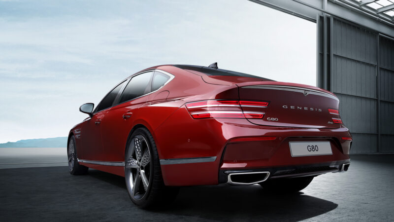 Genesis G80 Sport 3 Genesis G80 Sport