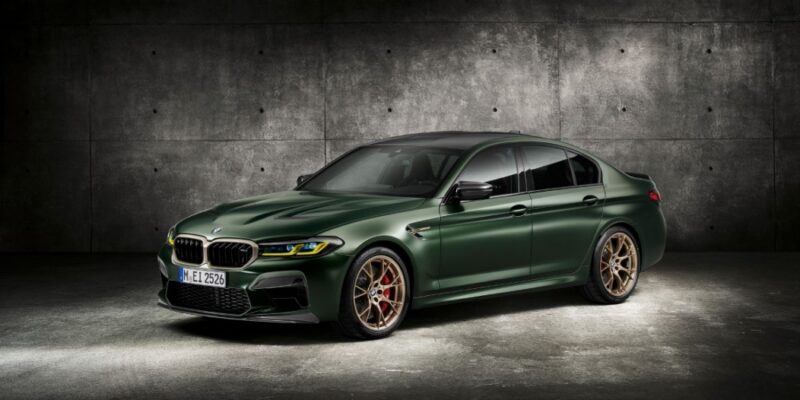 2022 BMW M5 CS 98 1052x526 1