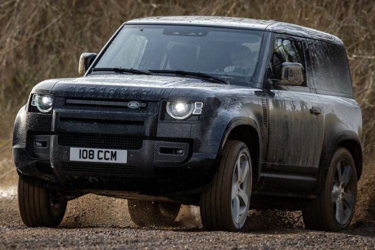 Land Rover Defender V8 1b 1024x555 1