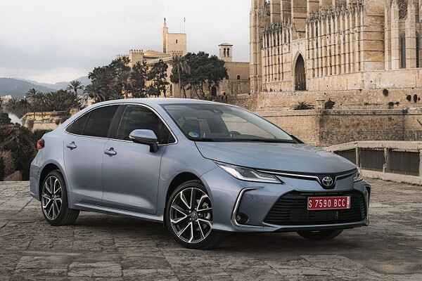 تويوتا كورولا