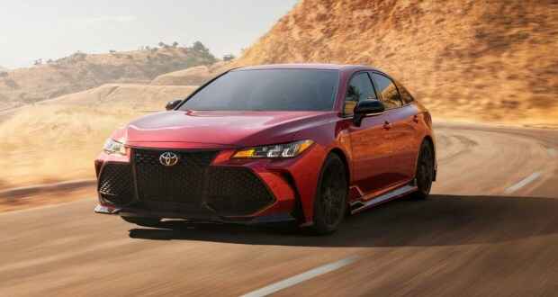 تويوتا افالون 2022