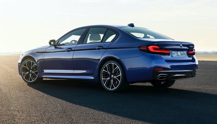 إم دبليو 520i