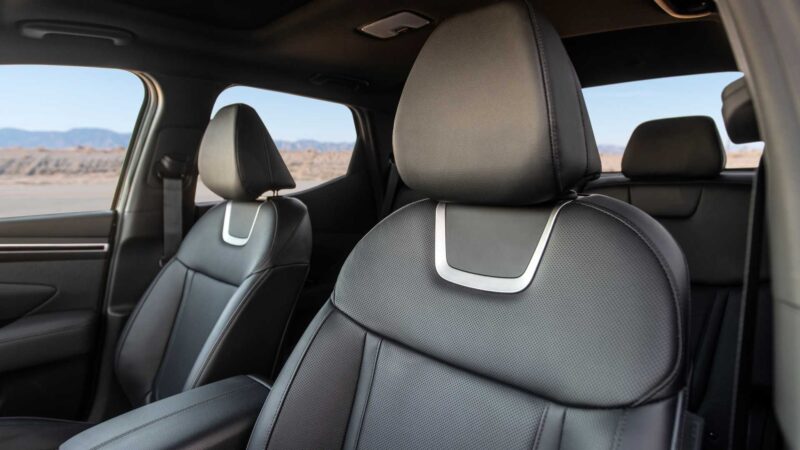 2022 hyundai santa cruz seat detail