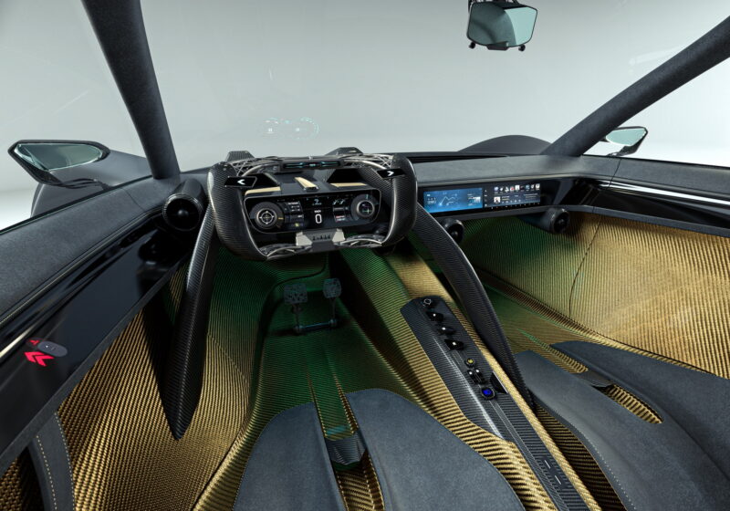 SP Automotive Chaos 10