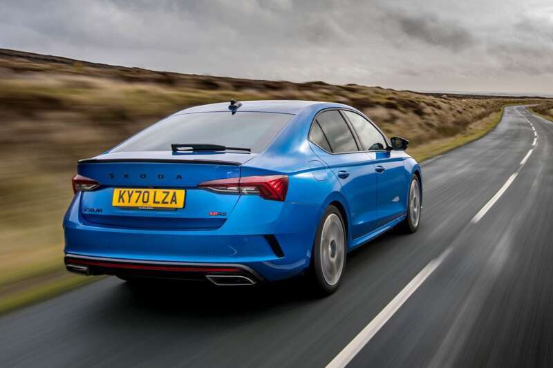 skoda octavia vrs hatchback 018