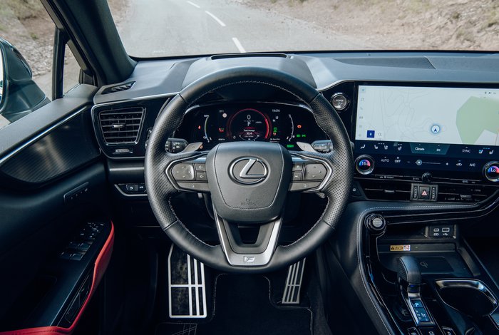 تقييم شامل 2022 Lexus NX مميزات وعيوب ومواصفات واسعار 10 2022 Lexus NX 002