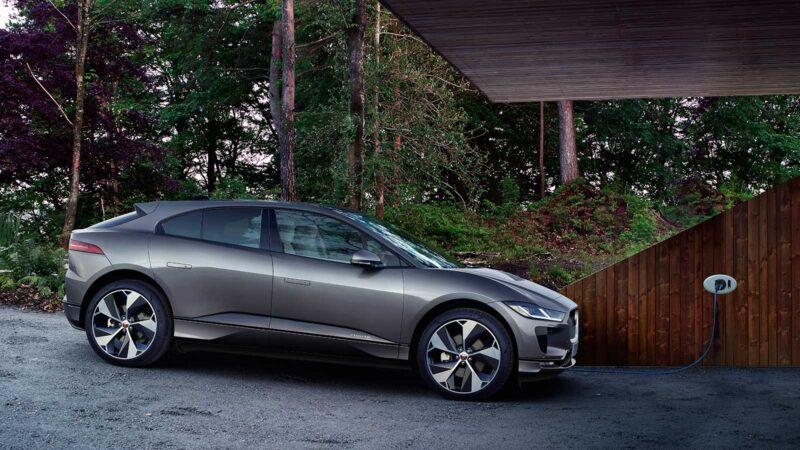 جاكوار I-Pace الكهربائية 