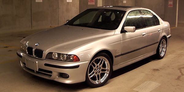BMW E39 540I سيارات رخيصة سريعة 150 ميلا