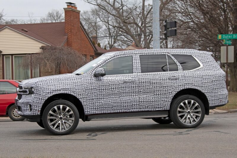 إيفرست 2023 Ford Everest ay 6