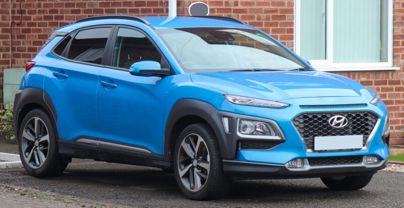 2019 Hyundai Kona Premium 1.0 مقارنة السيارات الكهربائية بسيارات البنزين 1