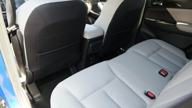 2022 mitsubishi eclipse cross fd 18 ميتسوبيشي إكليبس