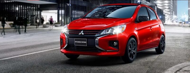 2022 mitsubishi mirage aerial view sand yellow metallic ميتسوبيشي ميراج 1