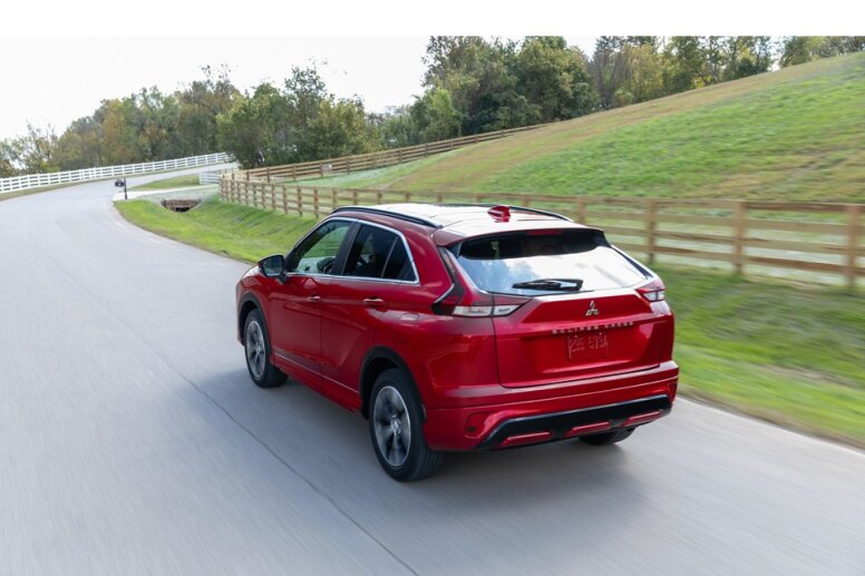 2022 Mitsubishi Eclipse Cross 16 ميتسوبيشي إكليبس