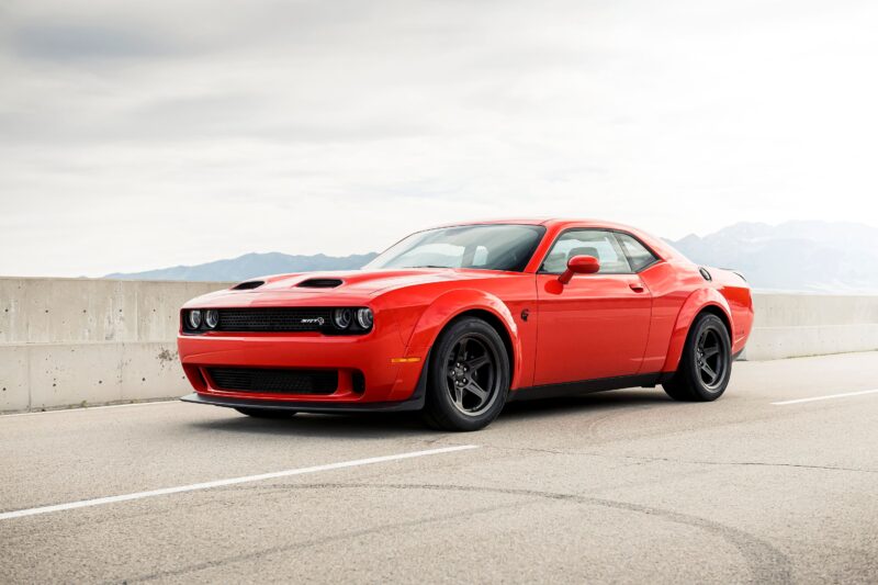 Challenger 2 1 سيارات يمكن أن تجعلك غنيًا