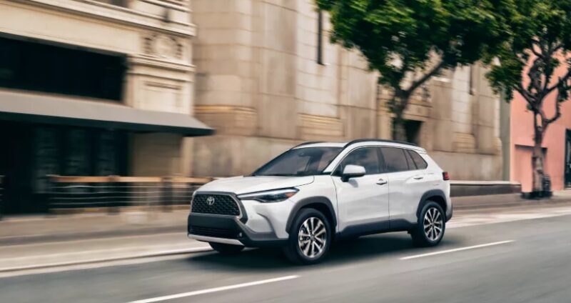 سيارات الدفع الرباعي SUV 2022 Toyota Corolla Cross L