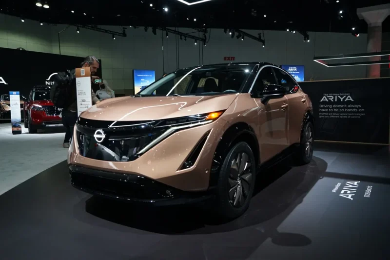 نيسان أريا الكهربائية
