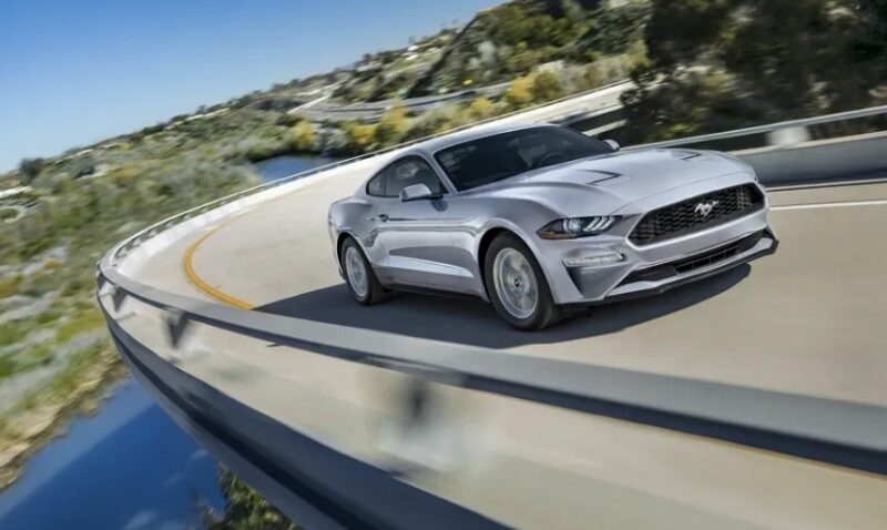 أفضل 10 سيارات رياضية اقتصادية في السوق في عام 2022 21 2021 Ford Mustang 0 سيارات رياضية إقتصادية 1
