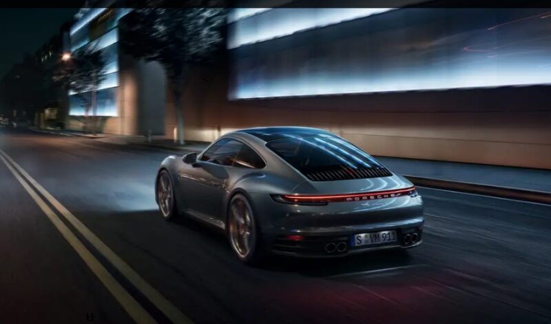 2022 Porsche 911 06