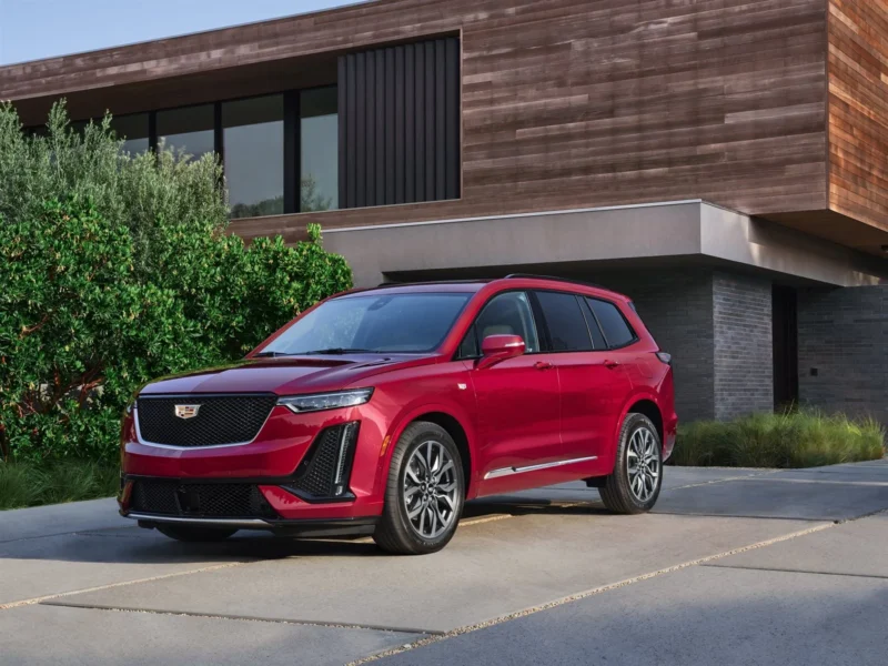 XT6 .