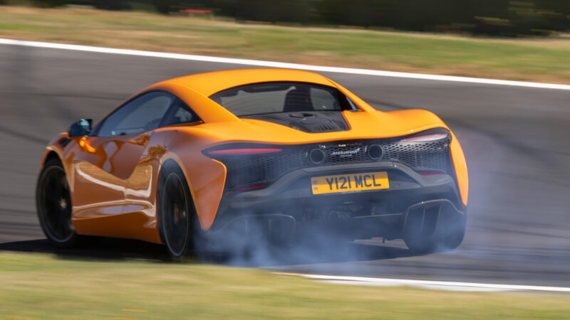 ارتورا 2023 McLaren Artura 53