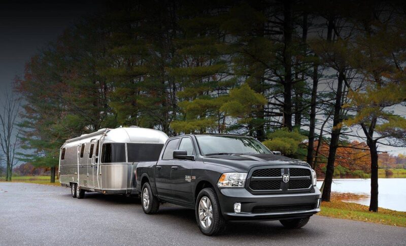 شاحنة رام كلاسيك V8