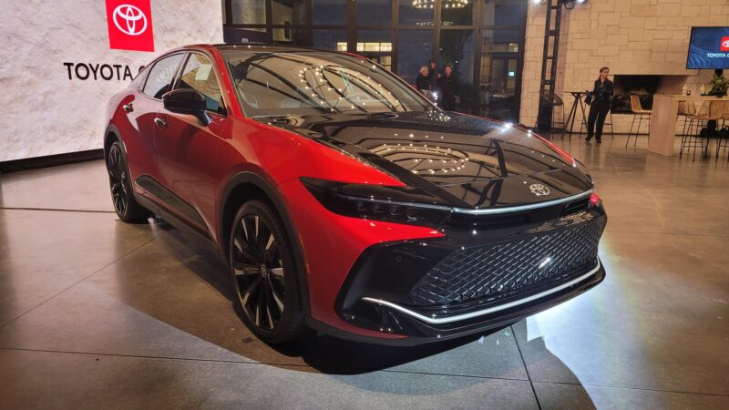 2023 Toyota Crown Live 35