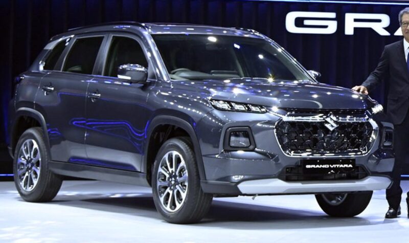 جراند فيتارا.