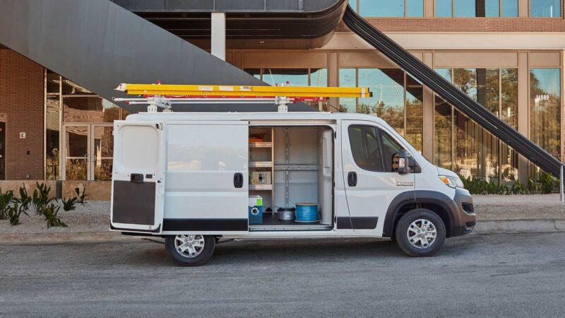 2023 ram promaster side أفضل قيم إعادة البيع 3