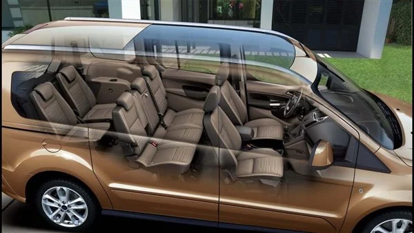 السيارات العائلية