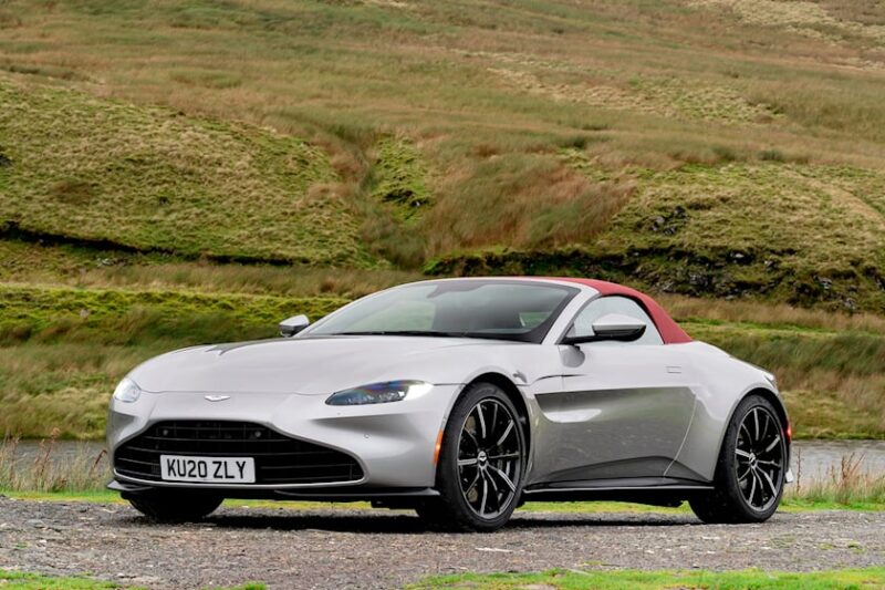 06 أستون مارتن فانتاج 2023 Aston Martin Vantage 1