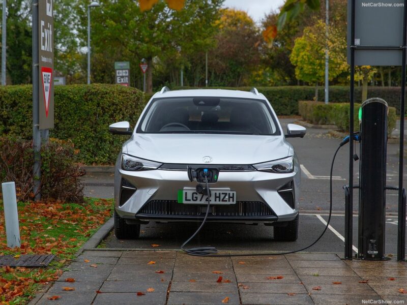 028 2023 MG5 EV إم جي 5 الكهربائية