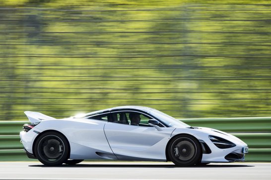 5d6e4b77375fbff041650bed40c23bbb3f9a46eb 1