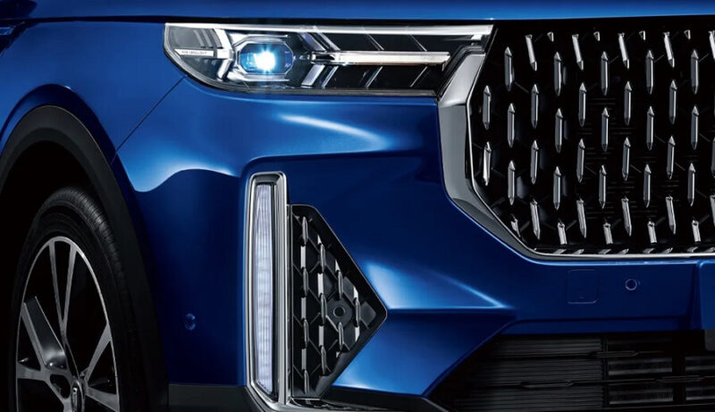 سيارات فاو بيستون