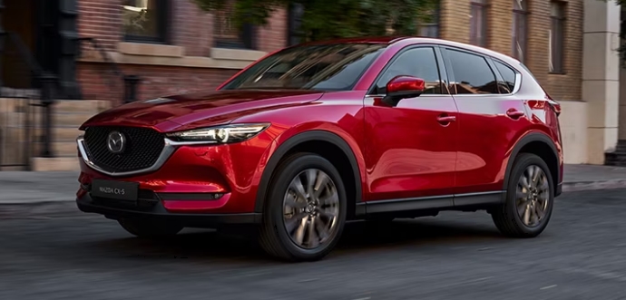 06 Mazda CX 5 10 من أفضل السيارات العائلية اليابان ضد كوريا