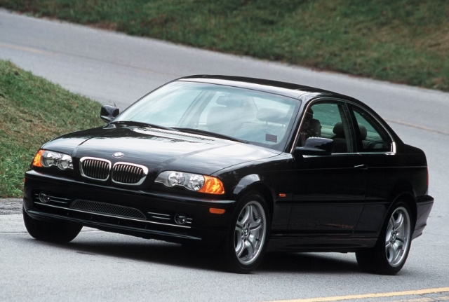 BMW E46 3 Series سيارات أوروبية ستفلسك بمصاريف الصيانة والإصلاح 1