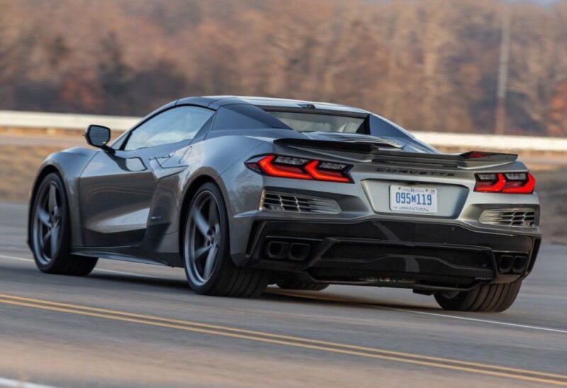 شيفروليه كورفت e ray 2024...