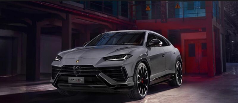 2023 Lamborghini Urus S سيارات الدفع الرباعي SUV التي تستحق الانتظار